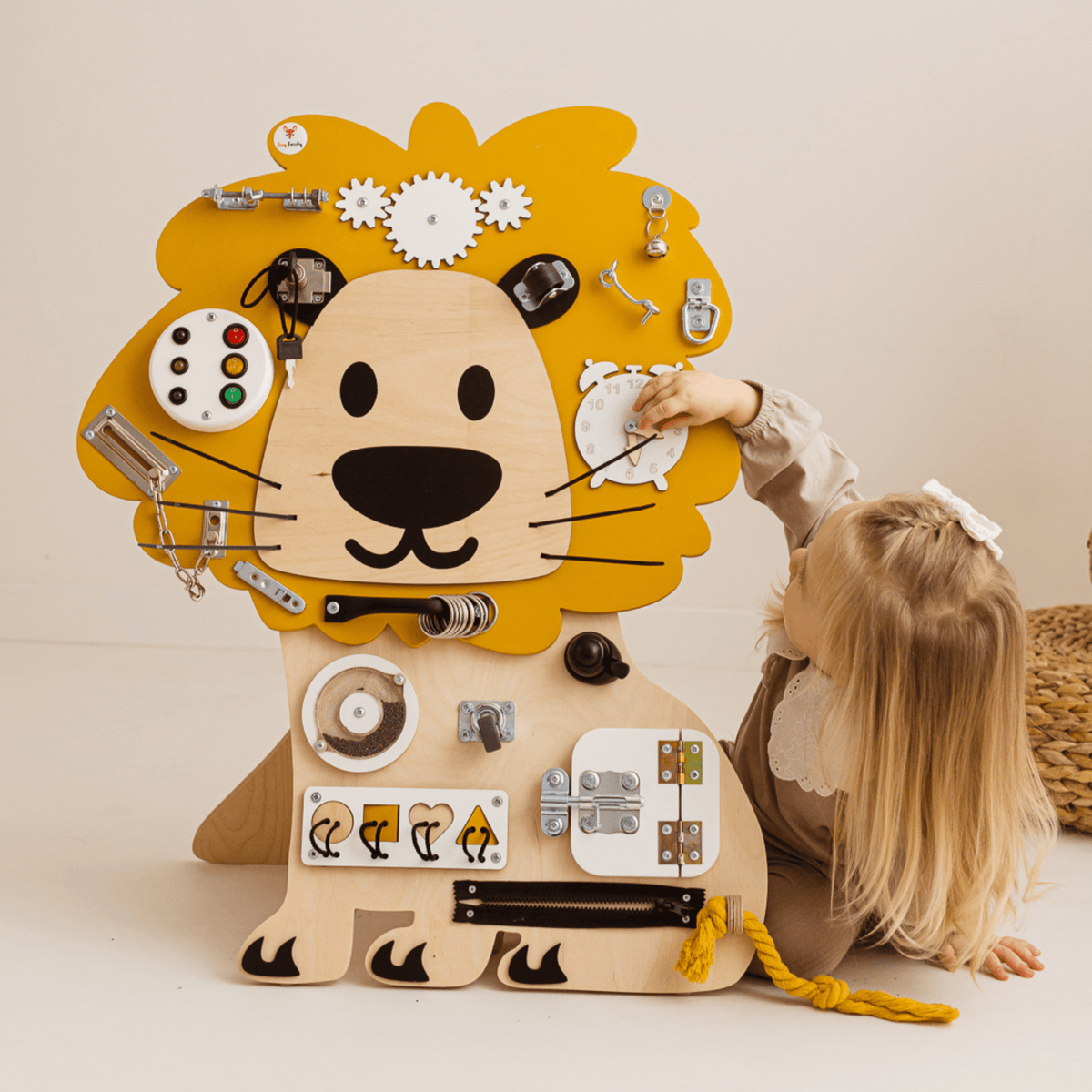 Busy Board Activity Board Montessori Busy Board Löwe - Leo