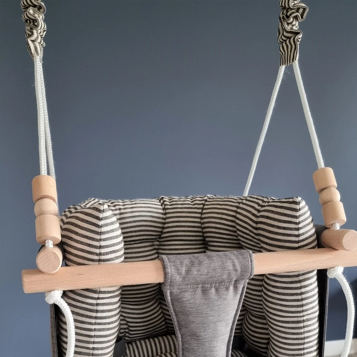 Schaukel Premium Babyschaukel Dunkelgrau Leinenkissen