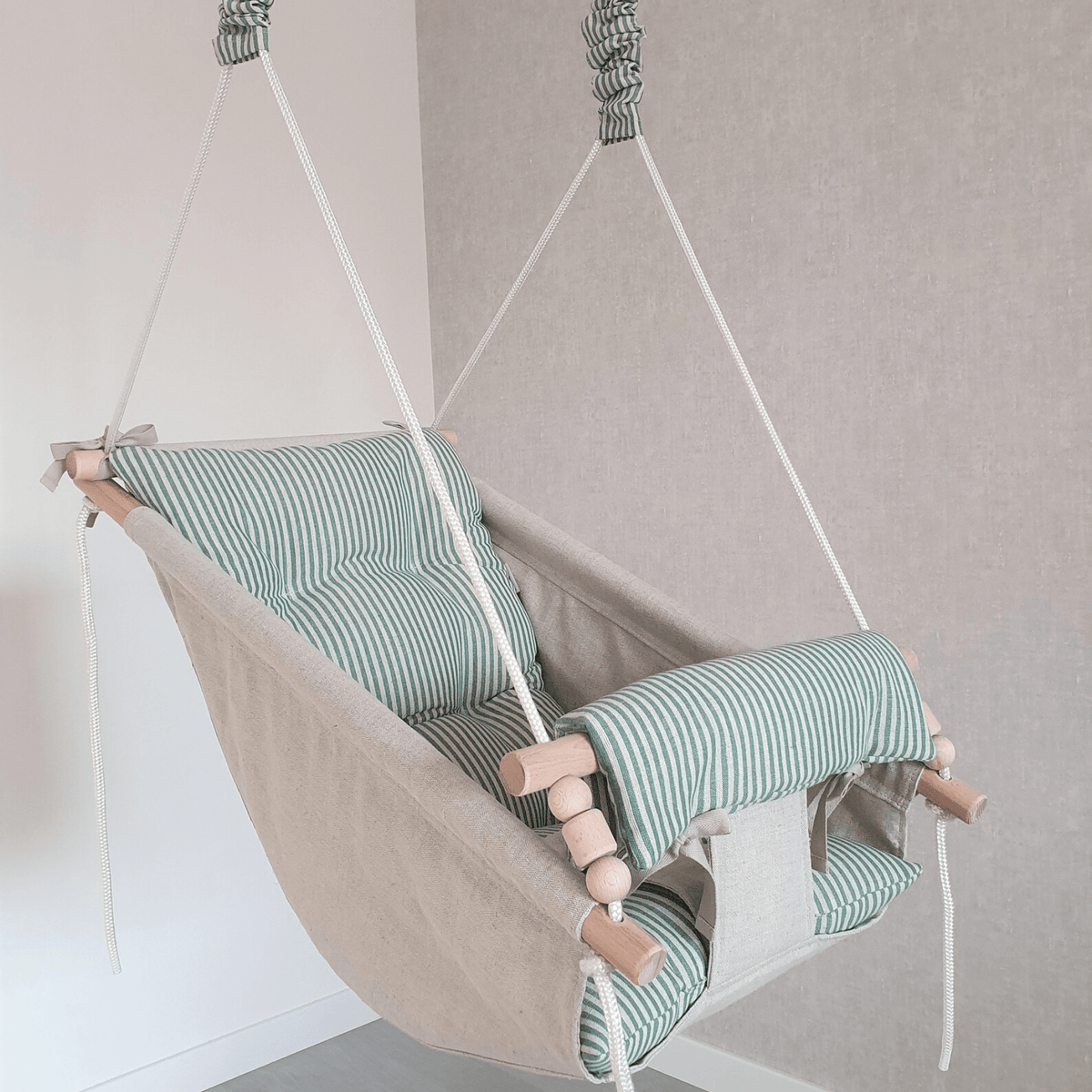 Schaukel Babyschaukel Babyliegeschaukel Leinenstoff Grün gestreift