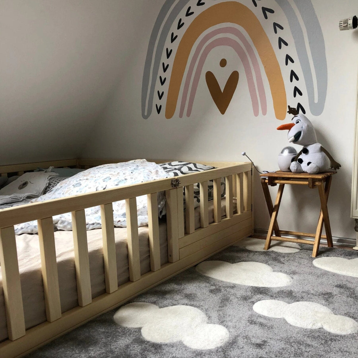 Betten und Klettergerüste Bodenbett Kinderbett Babybett Gitterbett Bodenbett mit Tür - Geländer flach
