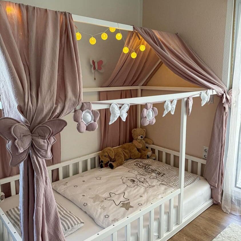 Betten und Klettergerüste Montessori inspirierte Hausbett Kinderbett Bodenbett