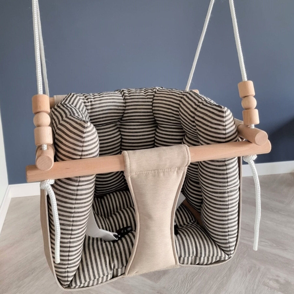 Schaukel Premium Babyschaukel Leinenkissen Beige-Schwarz Gestreift