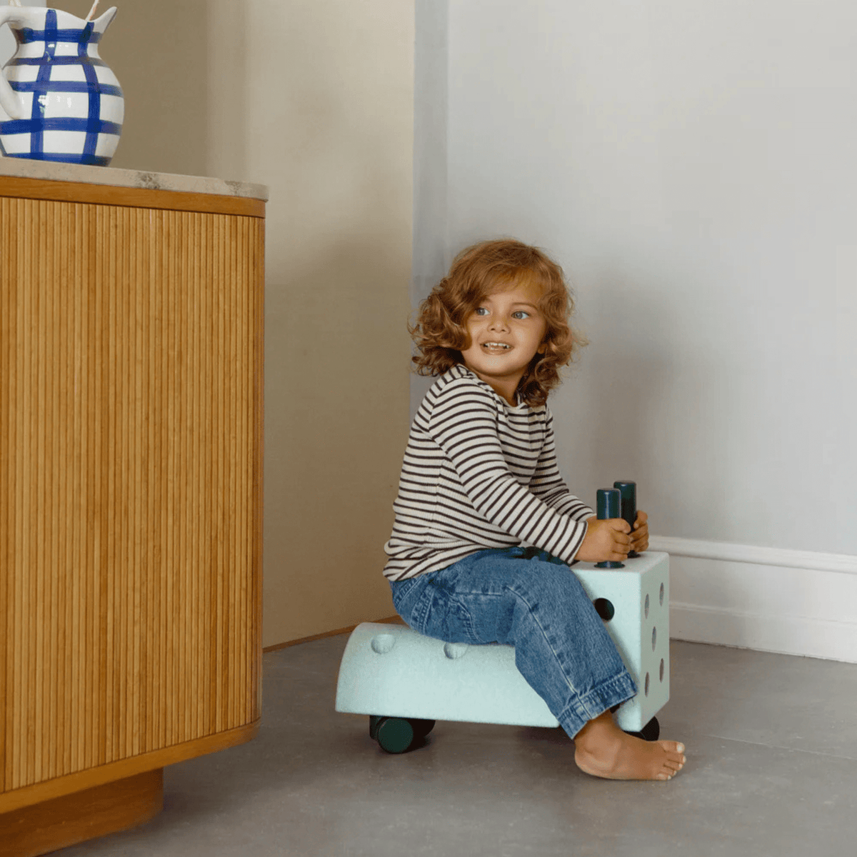 Lern- & Motorikspielzeug MODU Tiny Ride - kleiner Rutscher