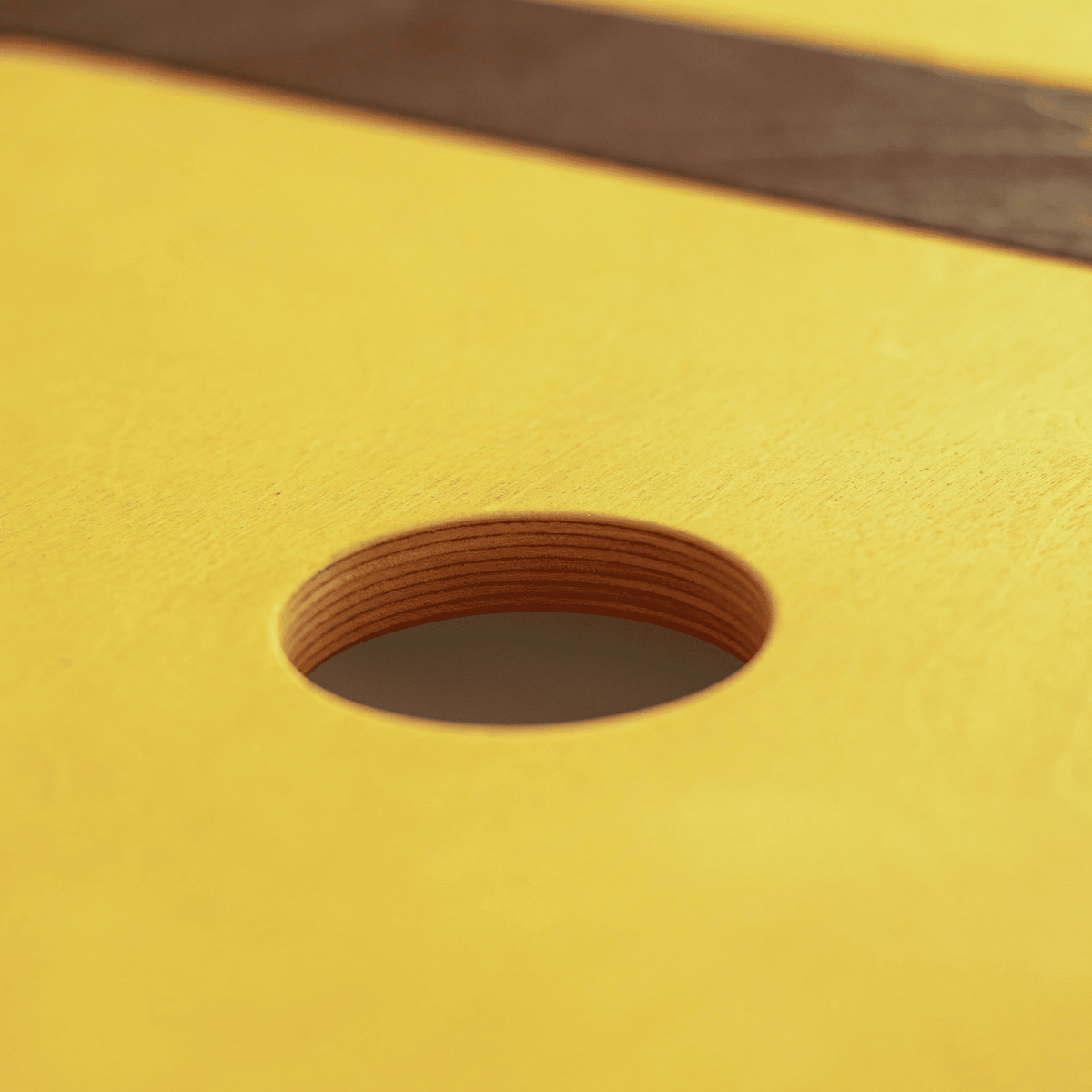 Outdoormöbel Matschtisch aus Holz – Sand- & Wassertisch für Kinder ab 6 Monaten