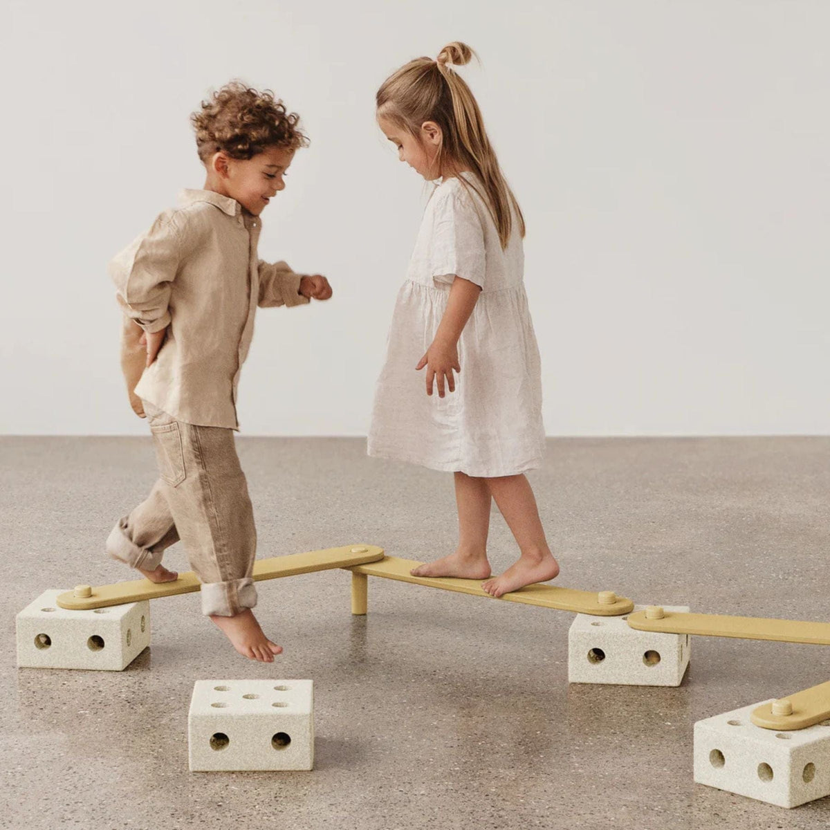 Lern- & Motorikspielzeug MODU Balance Track Set – Kreatives Balancierspiel & Bau-Spielset für Kinder