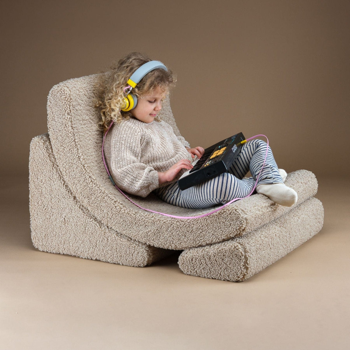 Polstermöbel wigiwama Moon Chair Kindersessel – modularer Kinder-Sessel I Teddy