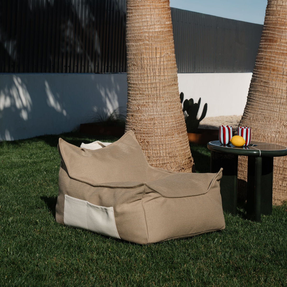 Sitzsäcke & Polstermöbel wigiwama Outdoor Sitzsack und Sessel für Kinder wetterfest | LeoBabys