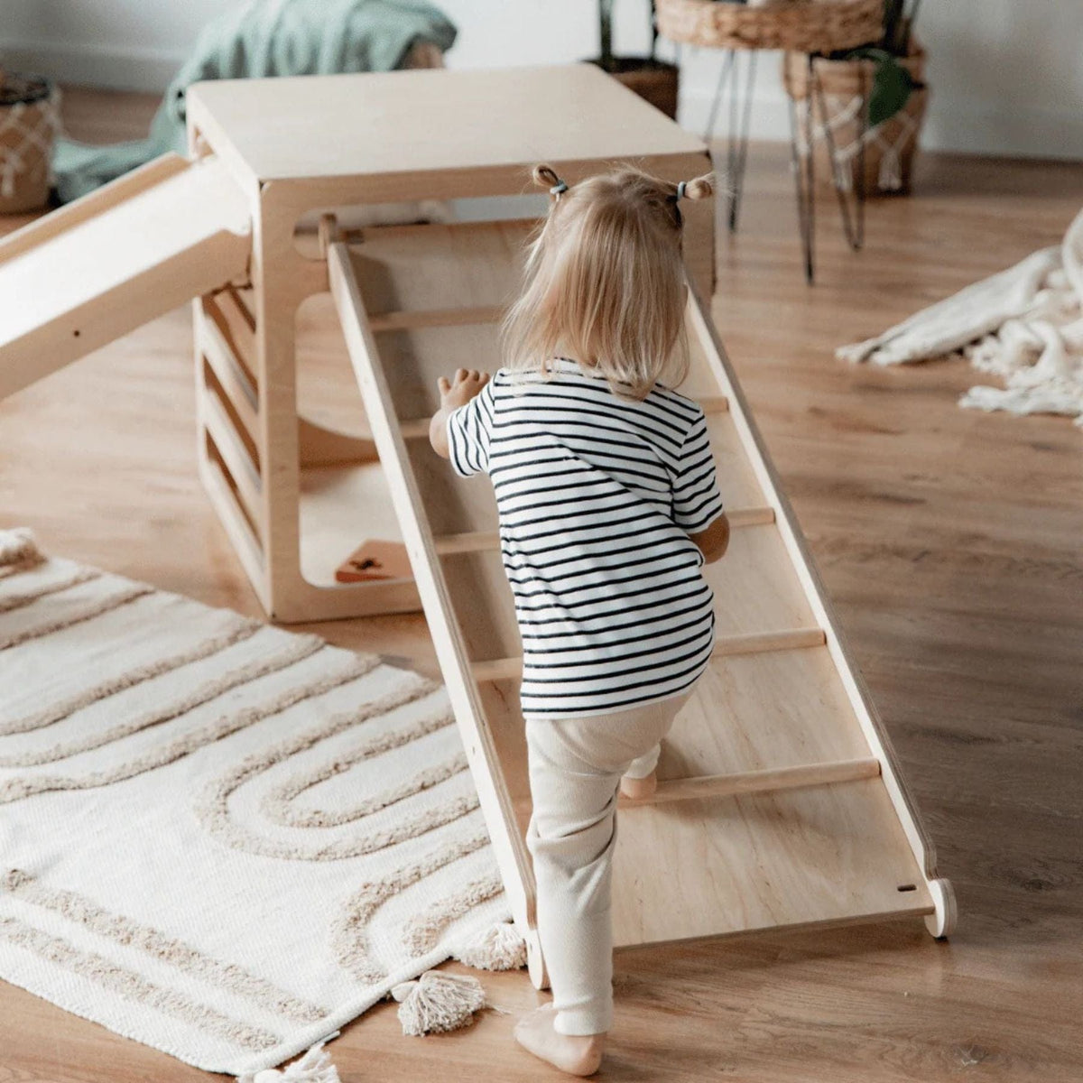 Kletterdreieck Doppelseitig Rutsch- und Kletterrampe für Klettergerüste & Spielwürfel