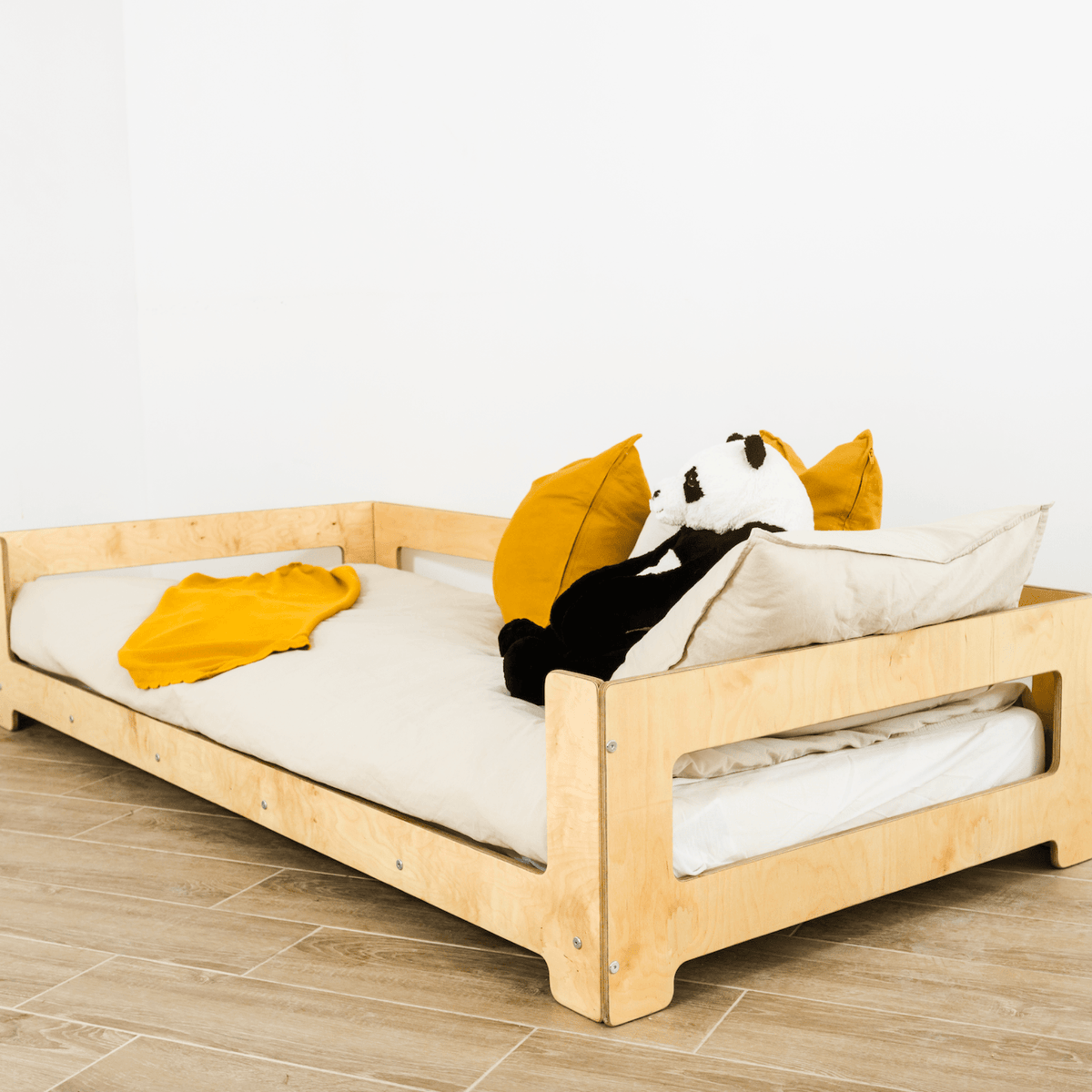 Betten und Klettergerüste Kinderbett Bodenbett Montessori