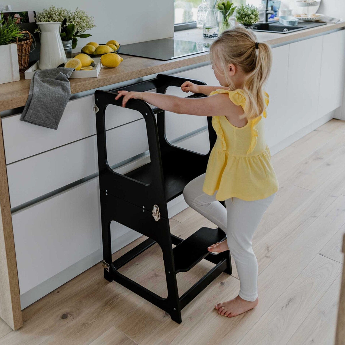 Learning Tower 2in1 wandelbarer Montessori Küchenturm und Kindertisch - Lernturm und Tisch in einem 2-in-1