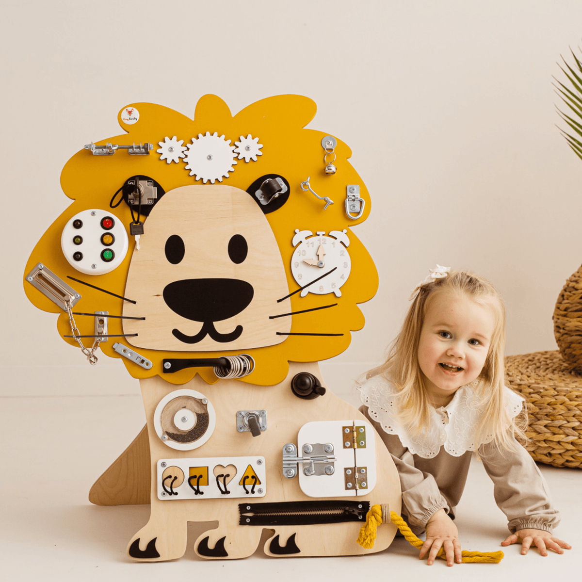 Busy Board Activity Board Montessori Busy Board Löwe - Leo