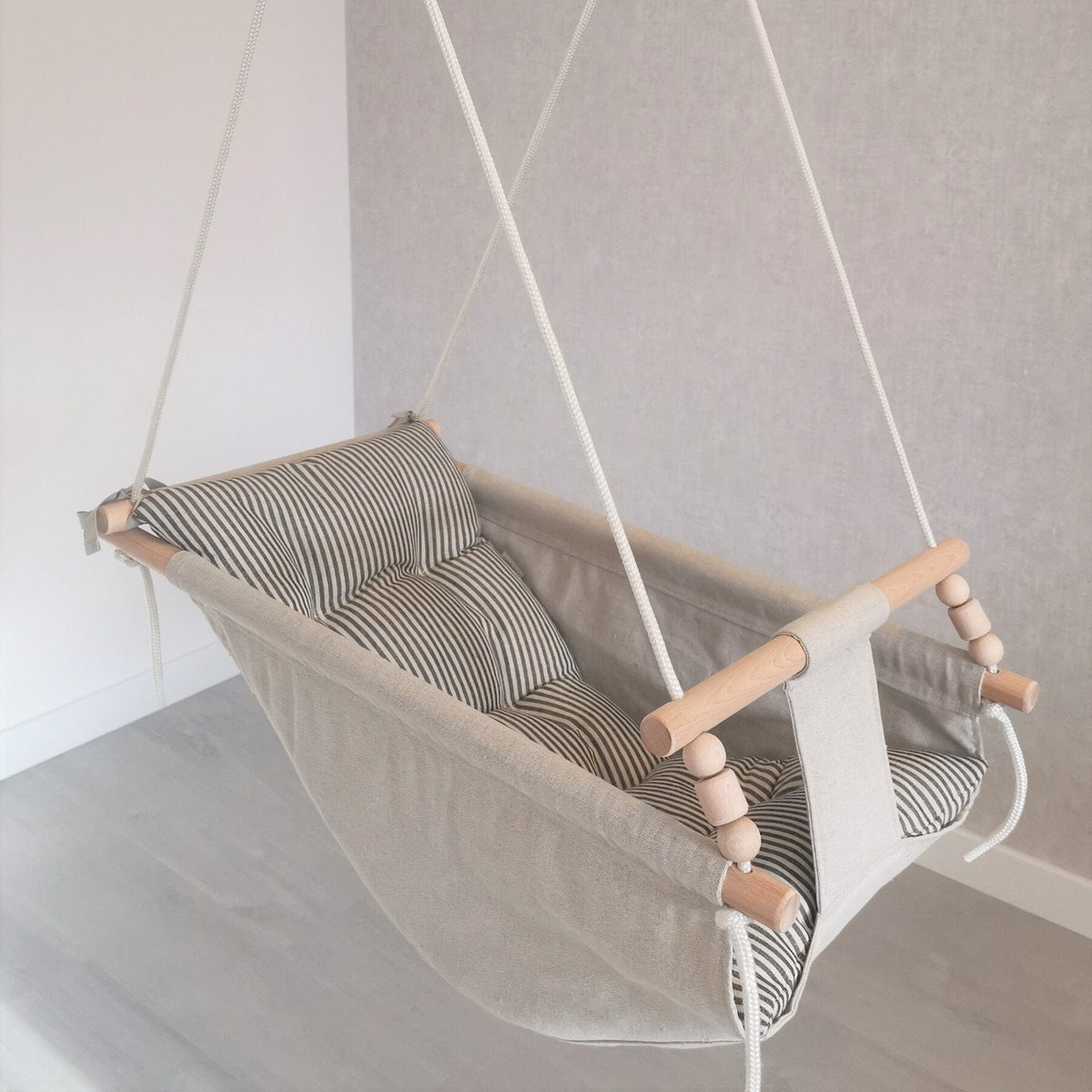 Schaukel Babyschaukel Babyliegeschaukel Leinen Beige-Schwarz Gestreifen