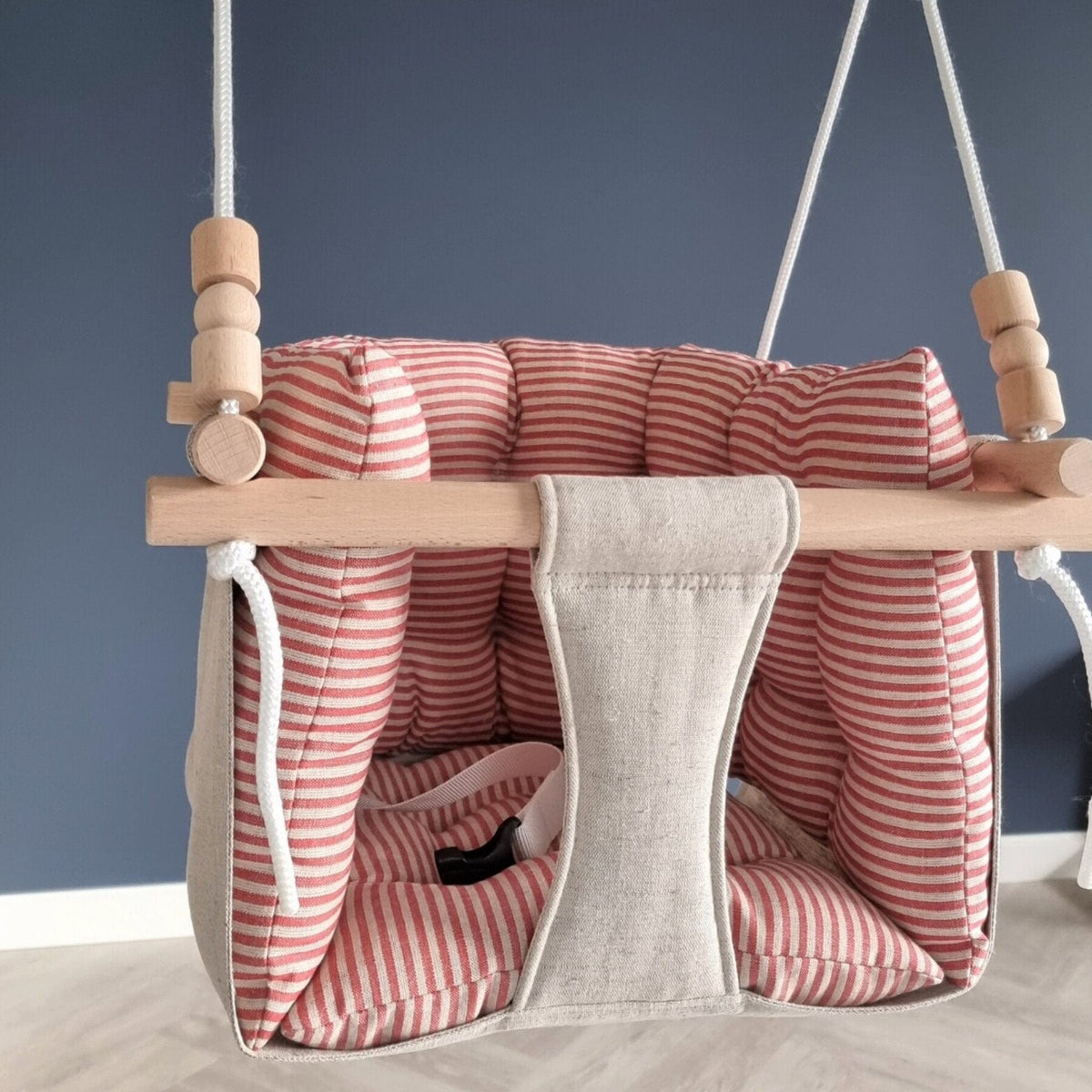 Schaukel Premium Babyschaukel Leinen Rot Gestreift