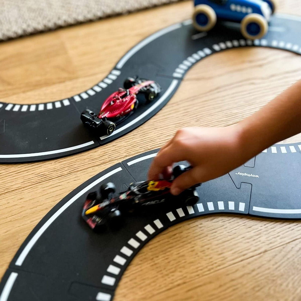flexible toy road Flexible Rennstrecke aus Gummi – Grand Prix | 24 Teile | waytoplay