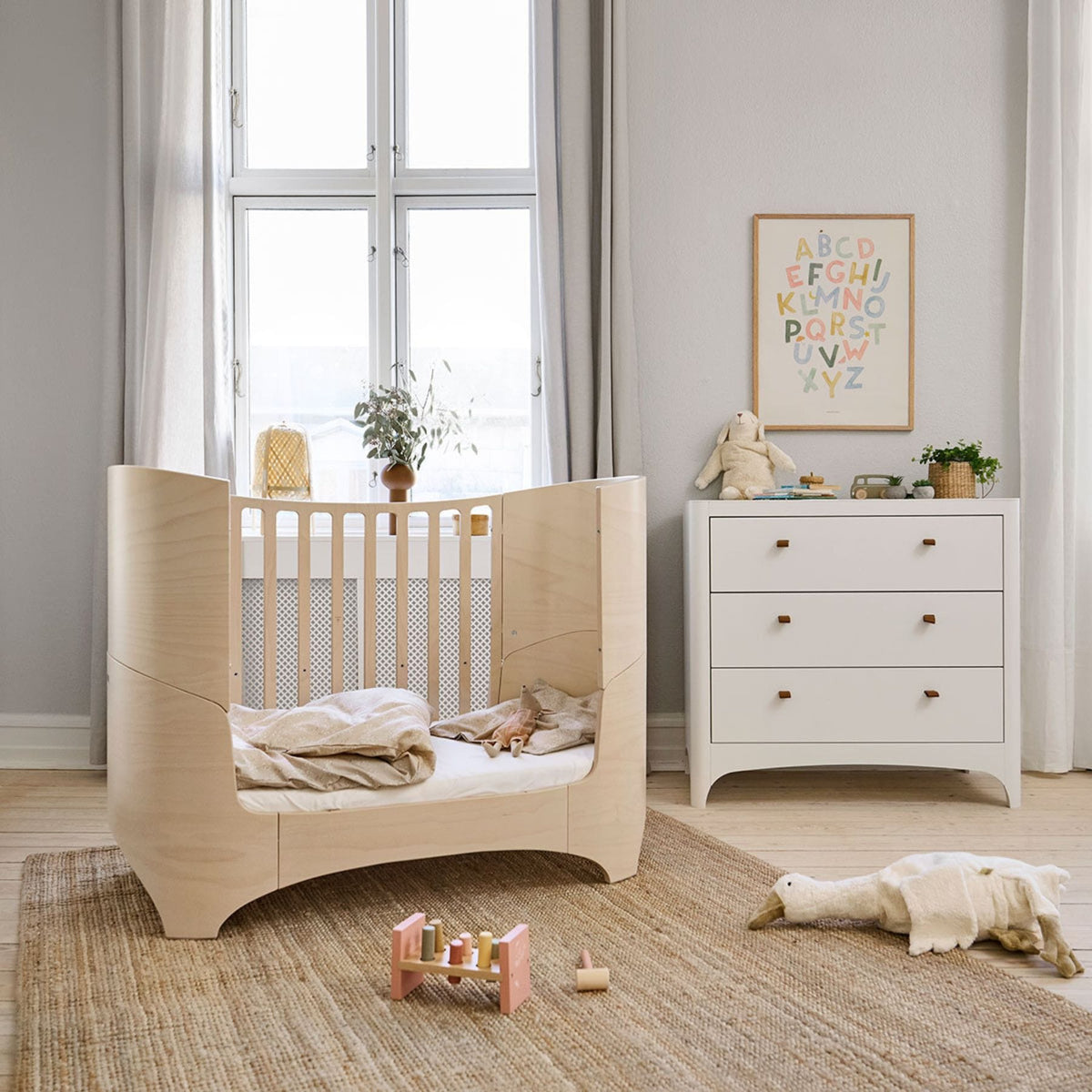 Babybetten & Kinderbetten Leander Classic Babybett 0-3 Jahre - Mitwachsend aus Massivholz | Dänisches Design