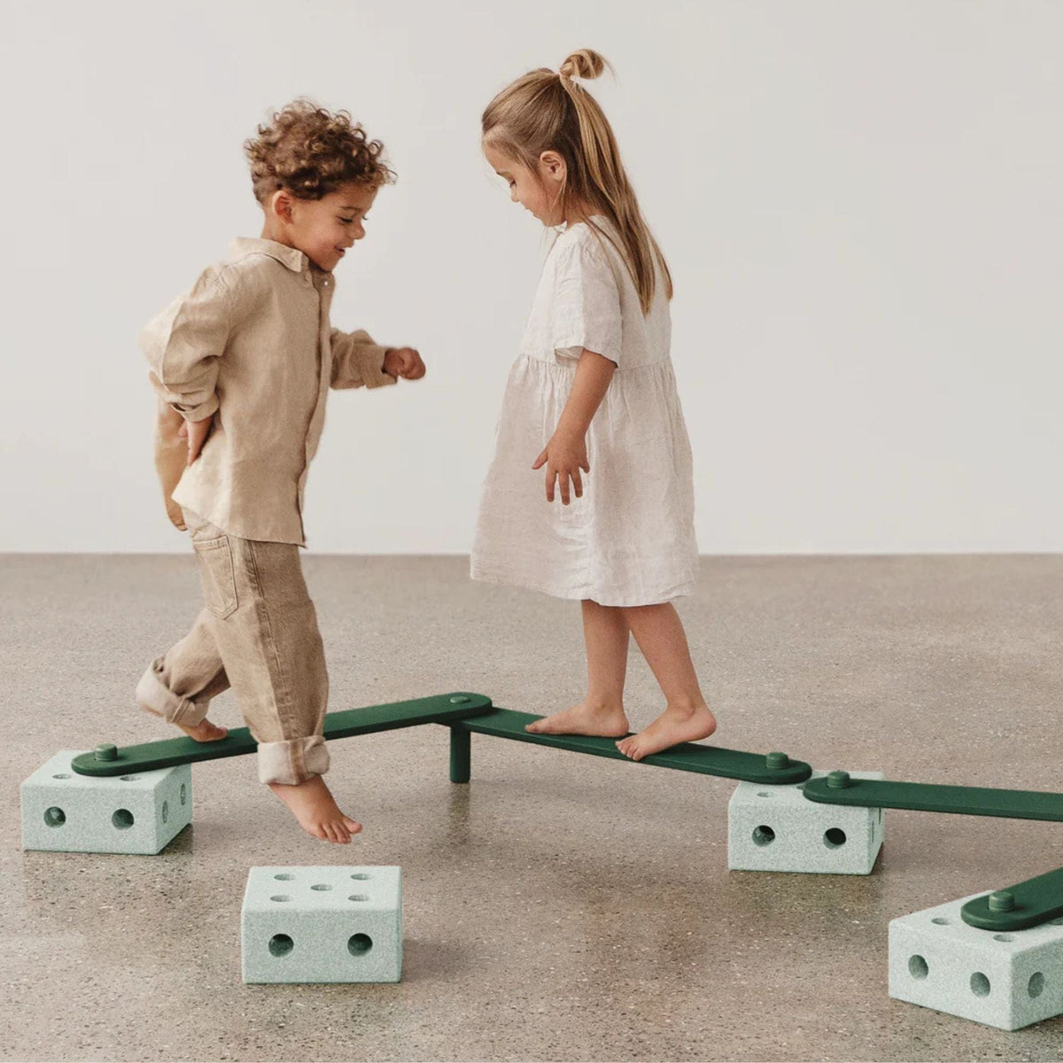 Lern- & Motorikspielzeug MODU Balance Track Set – Kreatives Balancierspiel & Bau-Spielset für Kinder