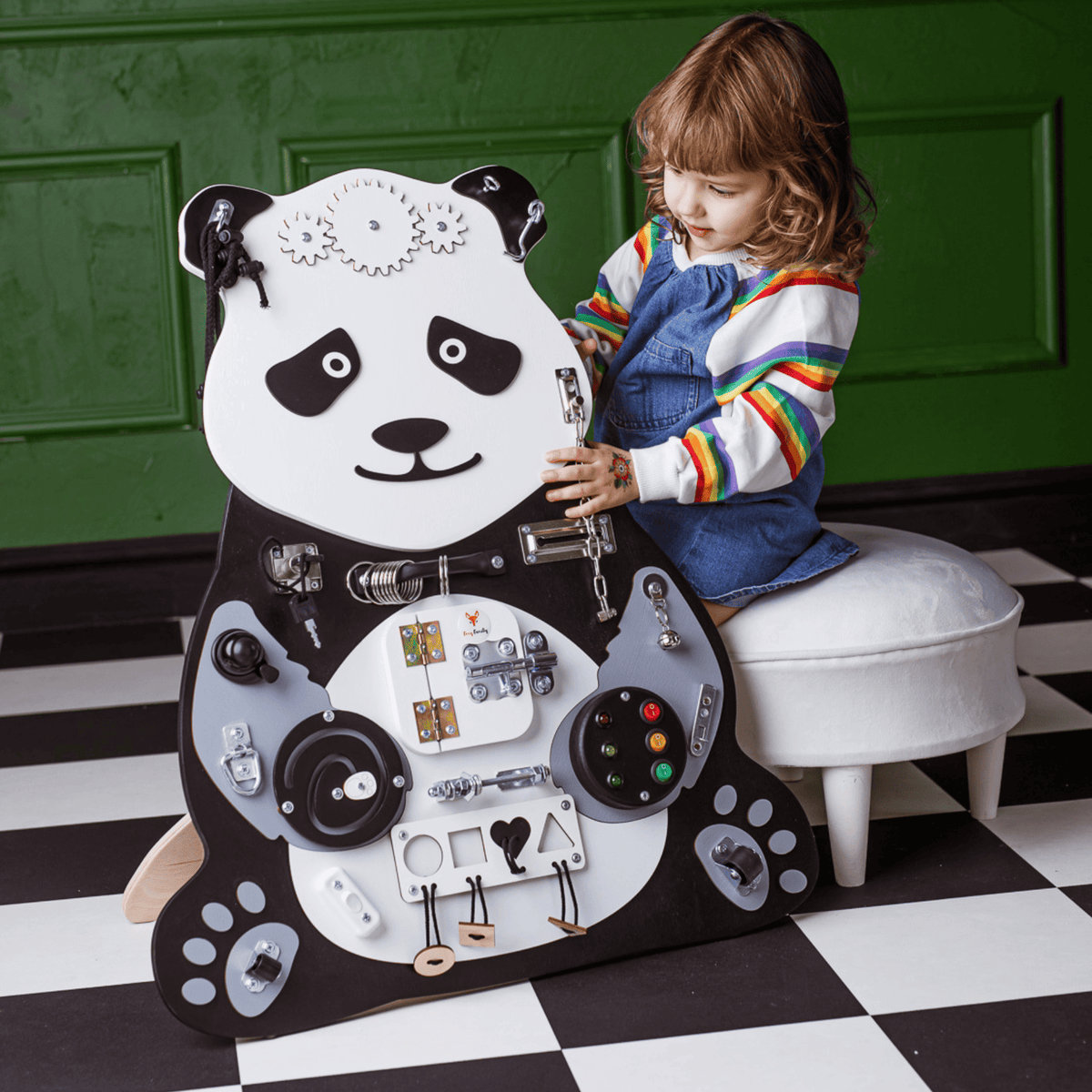 Busy Board Montessori Busy Board ZEN-Panda – ultimative Lernspielzeug