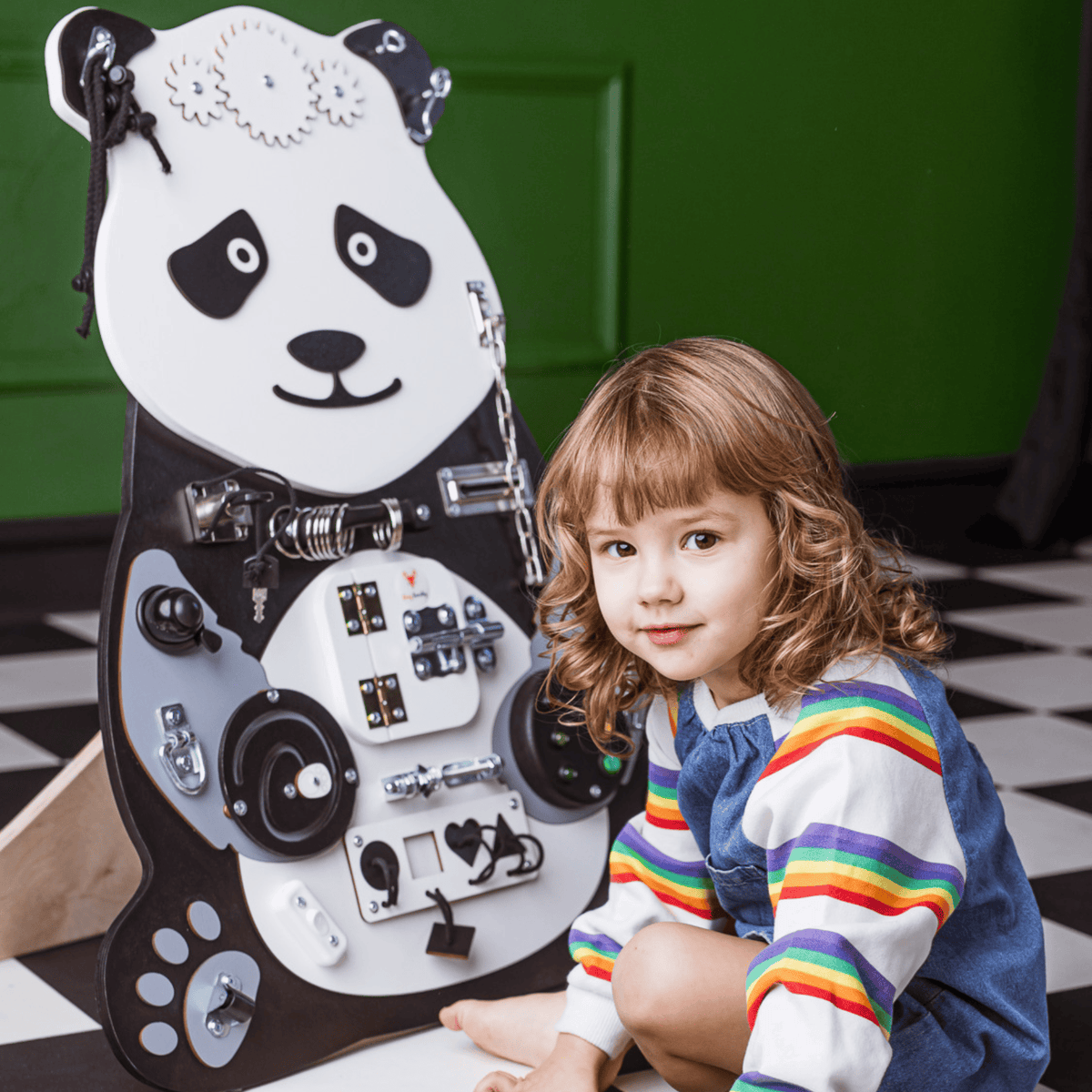 Busy Board Montessori Busy Board ZEN-Panda – ultimative Lernspielzeug