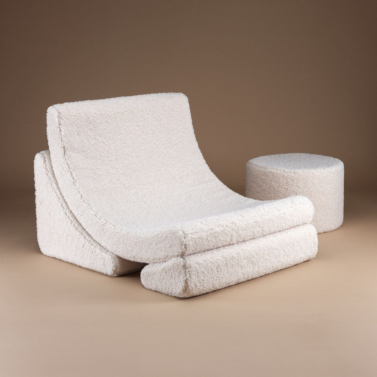 Polstermöbel wigiwama Moon Chair Kindersessel – modularer Kinder-Sessel I Teddy