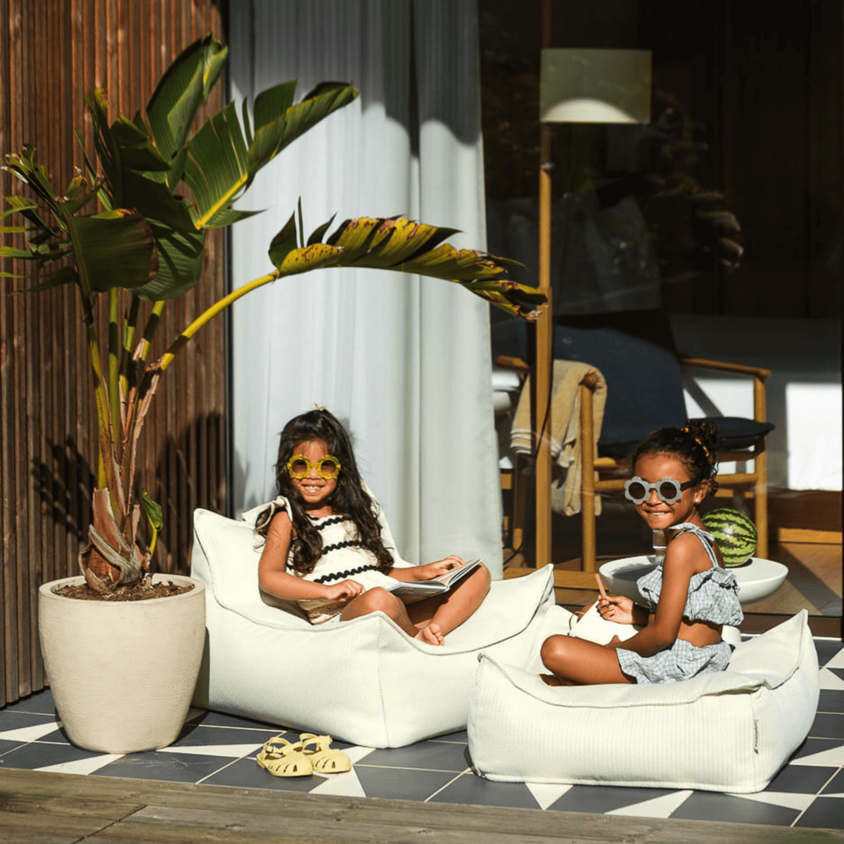 Polstermöbel wigiwama Outdoor Ottoman - Sitzkissen & Hocker für Kinder | 6 Farben