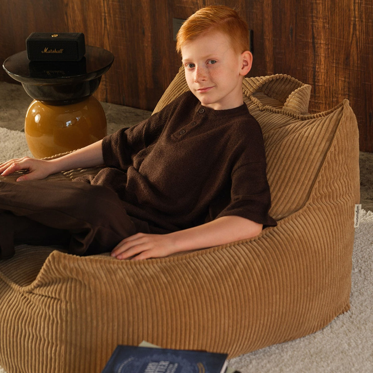 Sitzsäcke & Polstermöbel wigiwama Club Chair - Sessel für Teenager | Cord & Teddy, handgefertigt in der EU