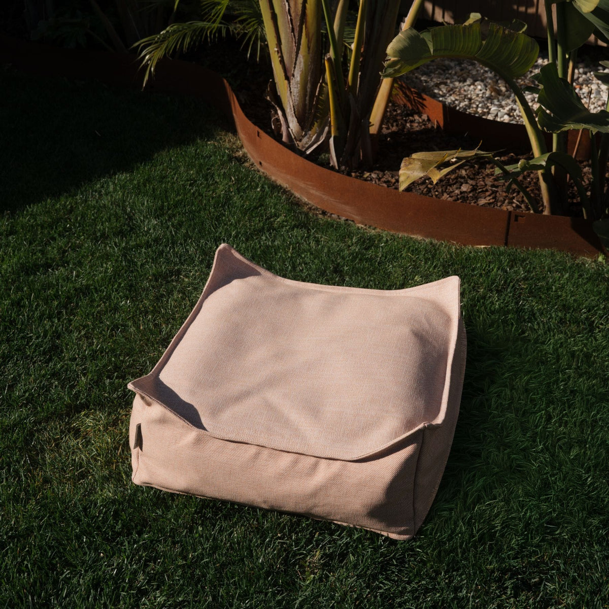Polstermöbel wigiwama Outdoor Ottoman - Sitzkissen & Hocker für Kinder | 6 Farben